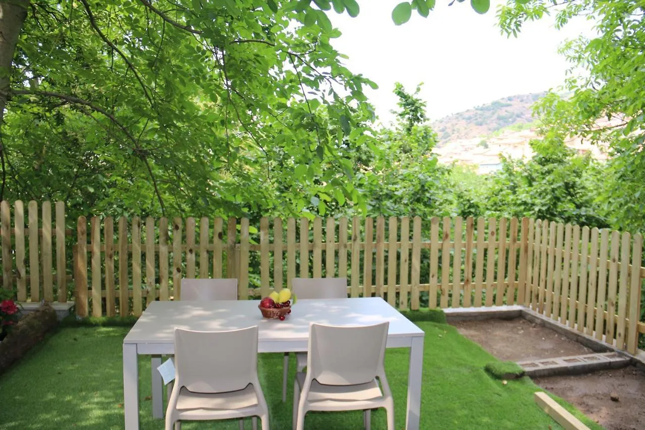 Casa Vacanze Il Giardino - Appartamento Castagno Aritzo