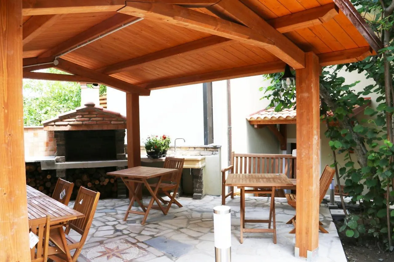 Casa Vacanze Il Giardino - Appartamento Castagno Aritzo 0*,  Italia