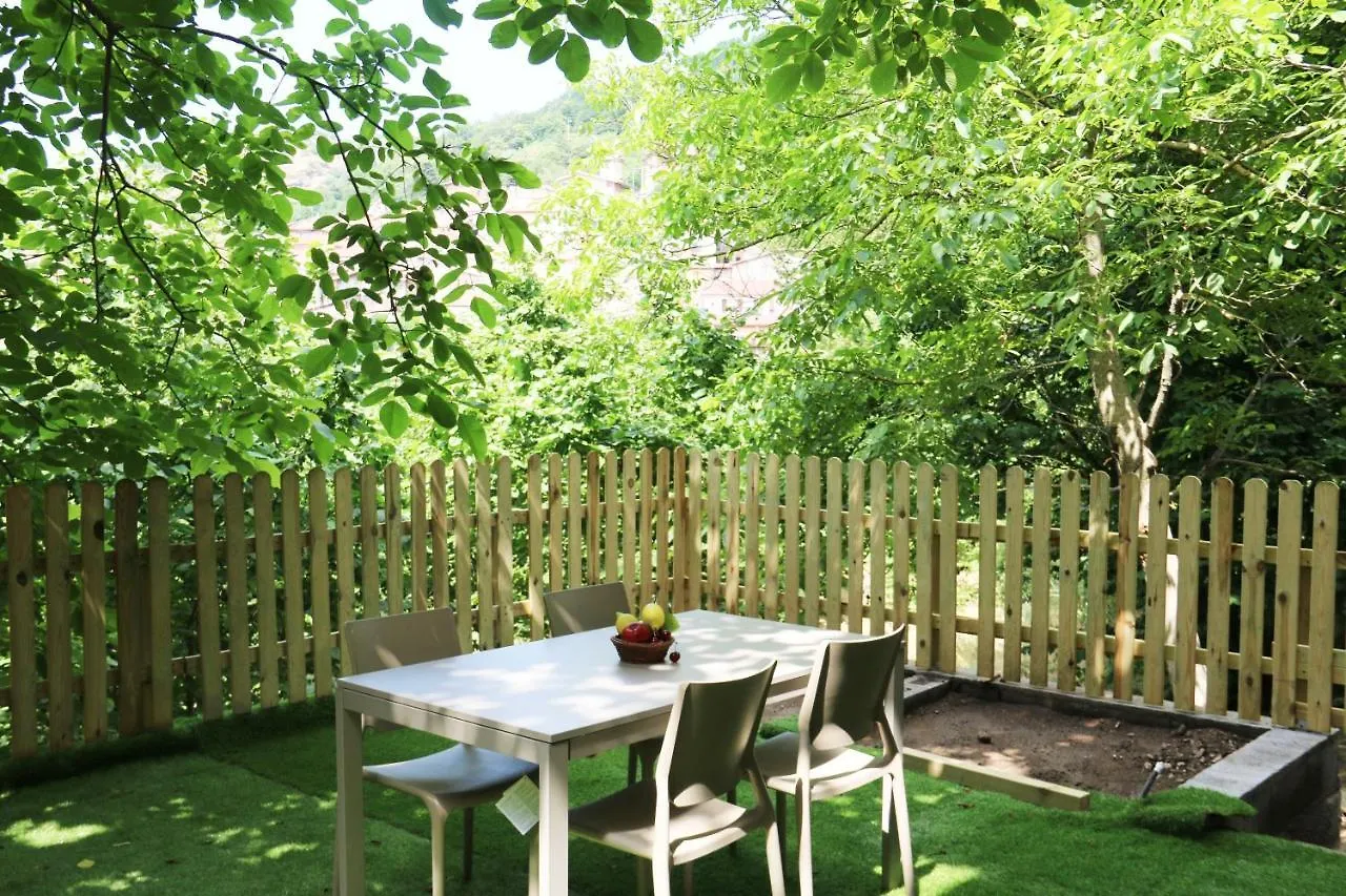 Casa Vacanze Il Giardino - Appartamento Castagno Aritzo Italia